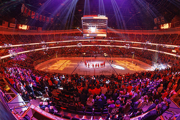 101624_ANAHEIM_DUCKS_0851