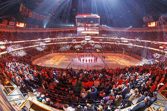 101624_ANAHEIM_DUCKS_0855