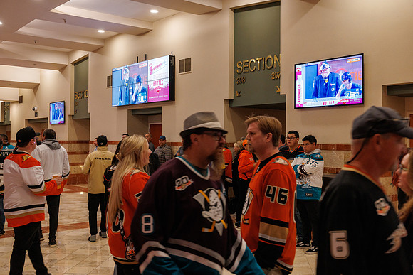 101624_ANAHEIM_DUCKS_0117