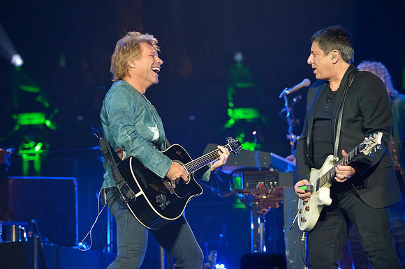 100913_HONDA_CENTER_0045