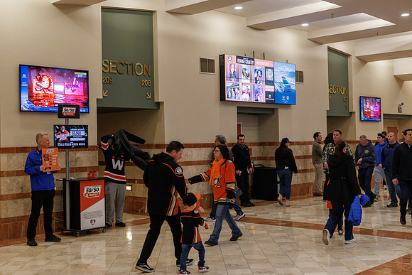 031125_ANAHEIM_DUCKS_0838