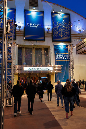 040325_GROVE_OF_ANAHEIM_001