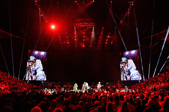 081024_HONDA_CENTER_0006