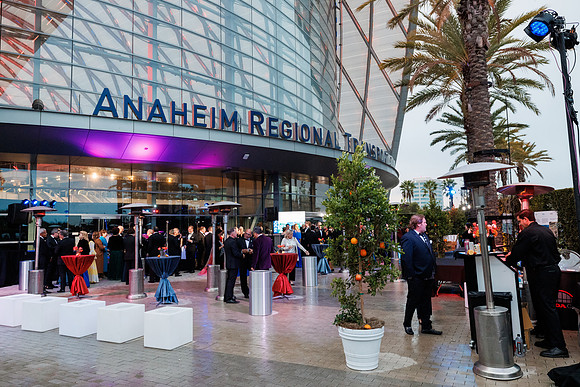 110224_OC_VIBE_0101