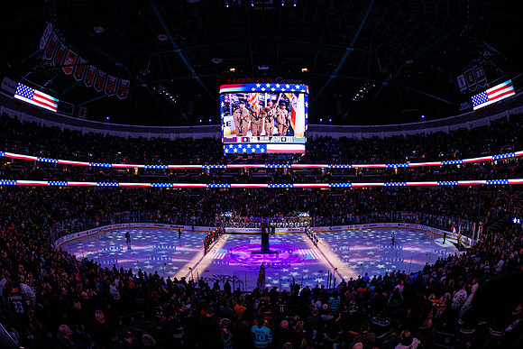 040524_ANAHEIM_DUCKS_0200