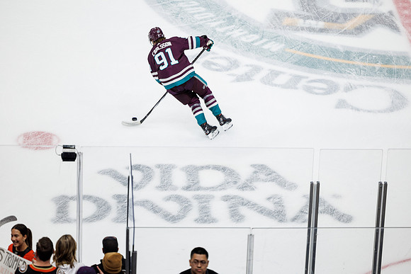 040524_ANAHEIM_DUCKS_0339
