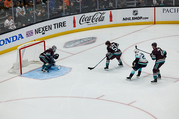 040524_ANAHEIM_DUCKS_0396