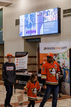 040524_ANAHEIM_DUCKS_1088