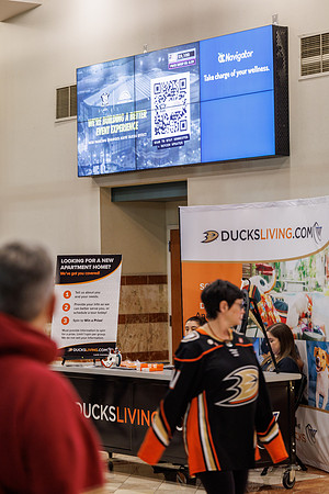 040524_ANAHEIM_DUCKS_1094