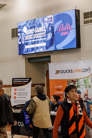 040524_ANAHEIM_DUCKS_1100