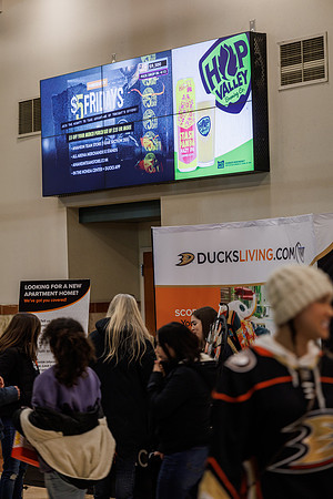 040524_ANAHEIM_DUCKS_1126
