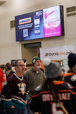 040524_ANAHEIM_DUCKS_1075