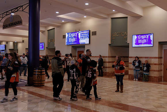 040524_ANAHEIM_DUCKS_1748