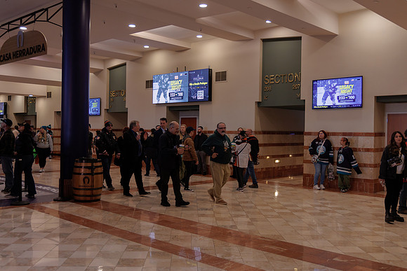 040524_ANAHEIM_DUCKS_1755