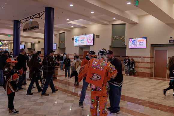 040524_ANAHEIM_DUCKS_1781
