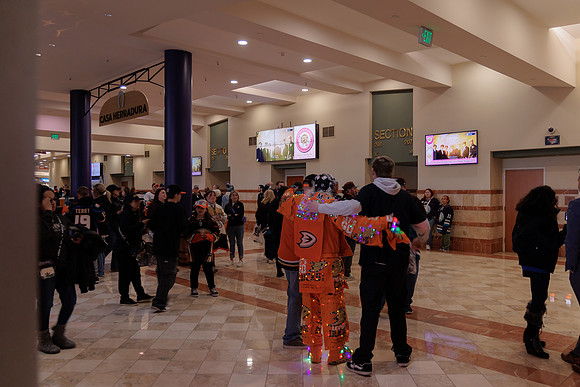 040524_ANAHEIM_DUCKS_1783