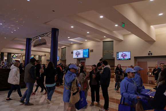 040524_ANAHEIM_DUCKS_1834