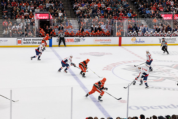 031125_ANAHEIM_DUCKS_1145