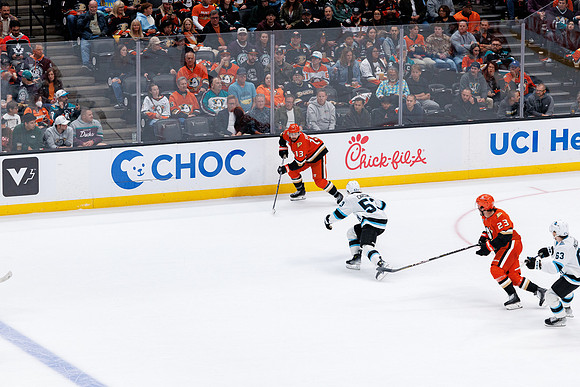 101624_ANAHEIM_DUCKS_0621