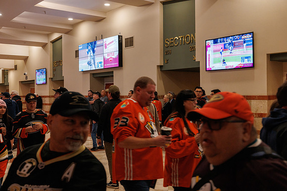 101624_ANAHEIM_DUCKS_0121