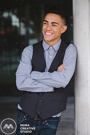 APETERS_SENIOR_0023