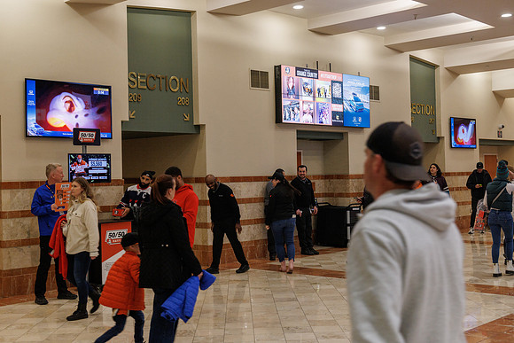 031125_ANAHEIM_DUCKS_0836
