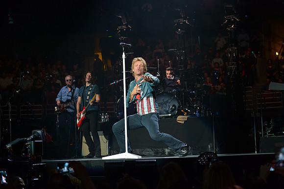 100913_HONDA_CENTER_0097
