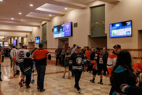 101624_ANAHEIM_DUCKS_0099