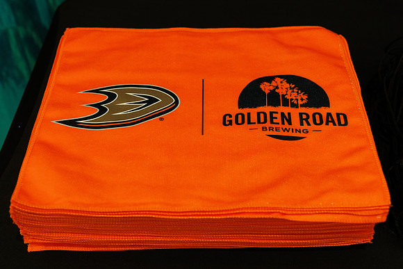 101624_ANAHEIM_DUCKS_0023