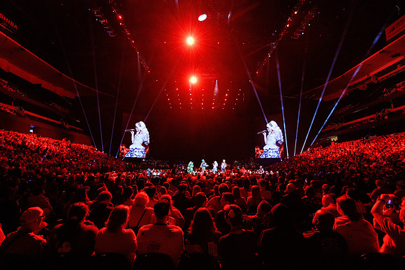 081024_HONDA_CENTER_0014