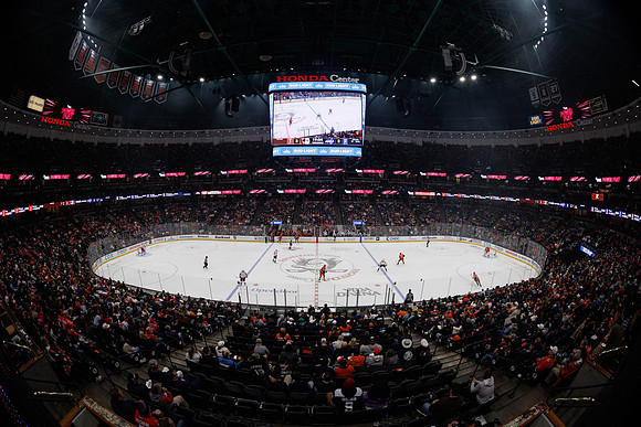 031125_ANAHEIM_DUCKS_0246