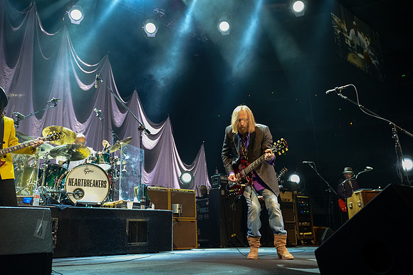 100714_HONDA_CENTER_0211