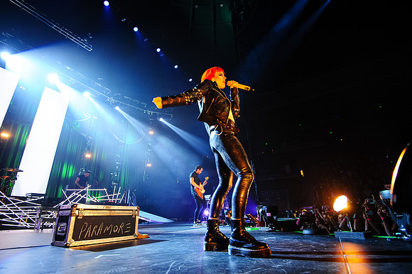 101913_HONDA_CENTER_0137