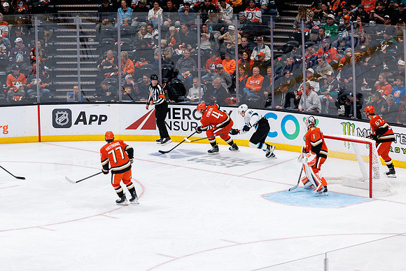 101624_ANAHEIM_DUCKS_0557