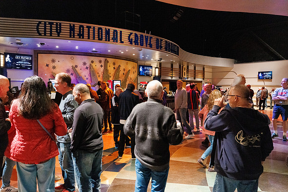 040325_GROVE_OF_ANAHEIM_015