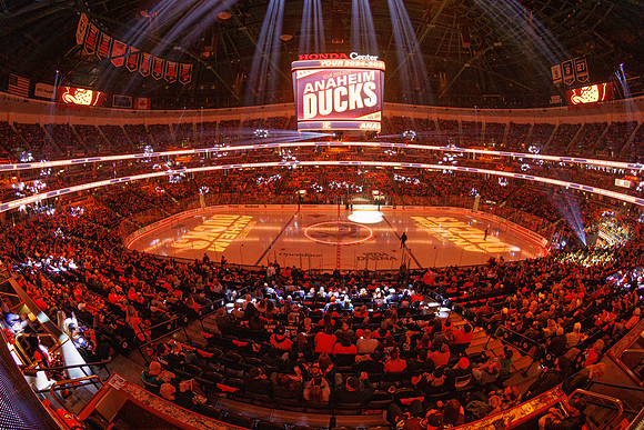 101624_ANAHEIM_DUCKS_0850