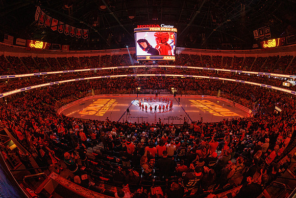 101624_ANAHEIM_DUCKS_0862