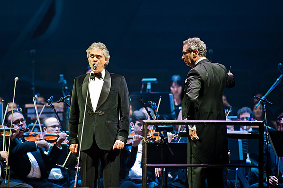 121111_Honda_Center_046