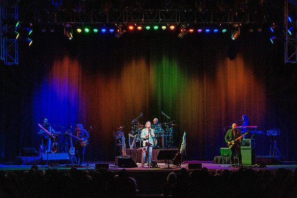 040325_GROVE_OF_ANAHEIM_081