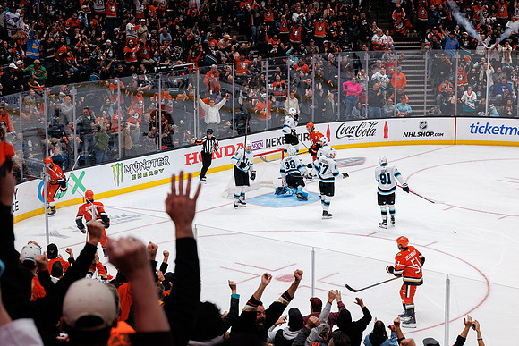 101624_ANAHEIM_DUCKS_0592