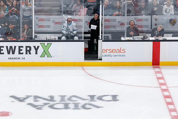 101624_ANAHEIM_DUCKS_0684
