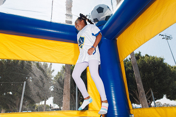 092224_AMERICAN_EXPRESS_RM_0351