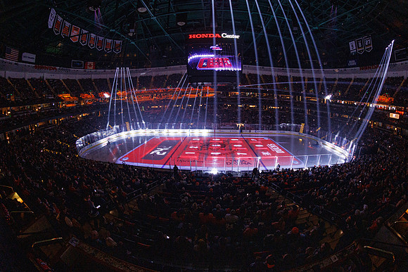101624_ANAHEIM_DUCKS_0833