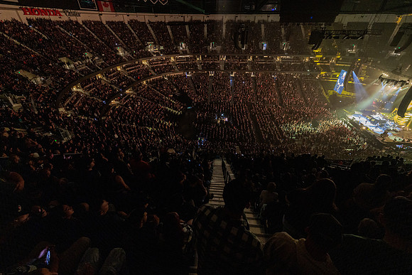 060124_HONDA_CENTER_0869