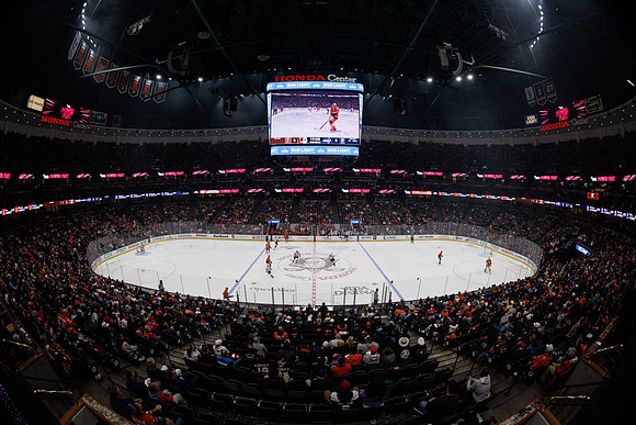 031125_ANAHEIM_DUCKS_0244