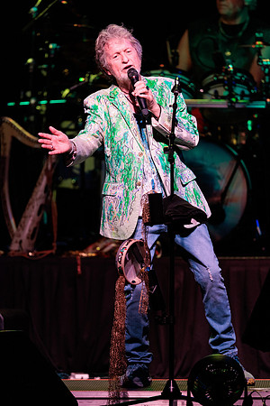 040325_GROVE_OF_ANAHEIM_065