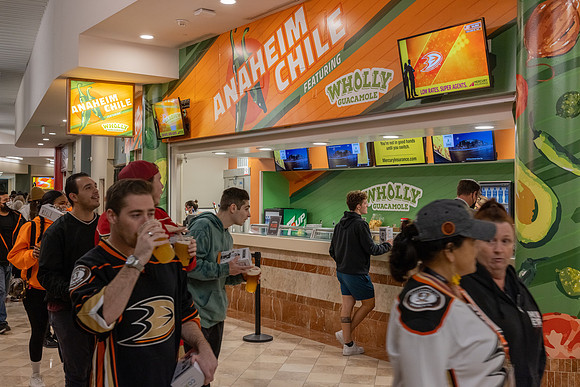 101521_ANAHEIM_DUCKS_0559
