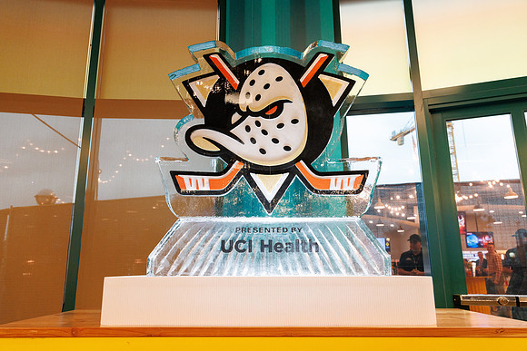 101624_ANAHEIM_DUCKS_0006