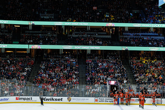 031125_ANAHEIM_DUCKS_1097