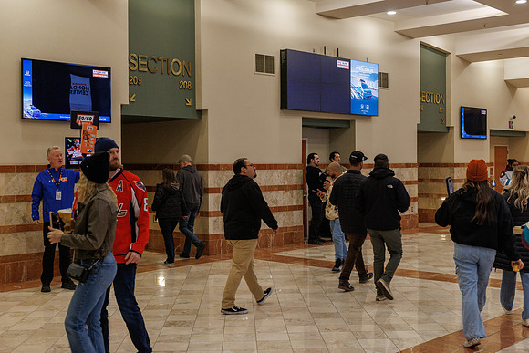 031125_ANAHEIM_DUCKS_0946